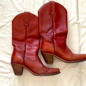 Frye women’s red western boots- sz 8
